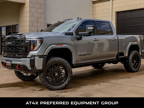 Used 2026 GMC Sierra 2500 AT4X AWD/4WD image 5