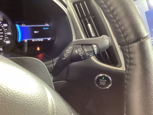 Used 2023 Ford Edge SEL w/ Sport Appearance Package image 19