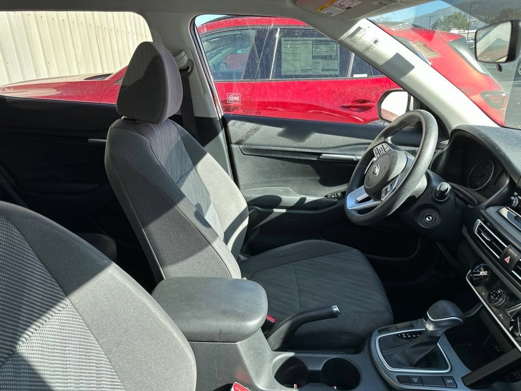 Used 2021 Kia Seltos LX AWD/4WD image 8