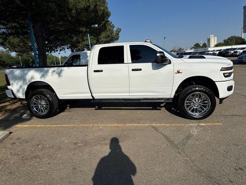 Used 2026 RAM 2500 Tradesman AWD/4WD image 6