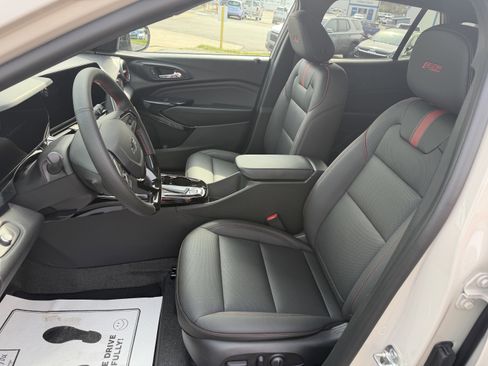 New 2026 Chevrolet Trax RS image 10