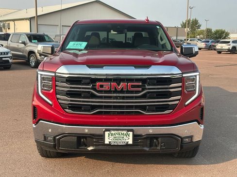 Used 2022 GMC Sierra 1500 SLT w/ SLT Premium Plus Package AWD/4WD image 34
