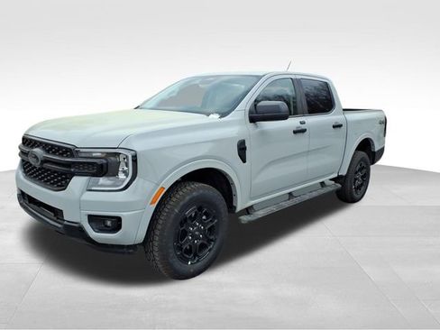 New 2026 Ford Ranger XLT w/ Equipment Group 301A High AWD/4WD image 2