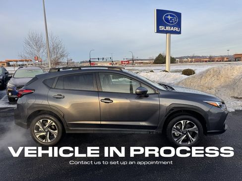 Used 2024 Subaru Crosstrek 2.0i Premium image 2