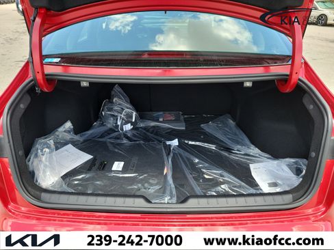 New 2026 Kia K4 EX FWD image 10