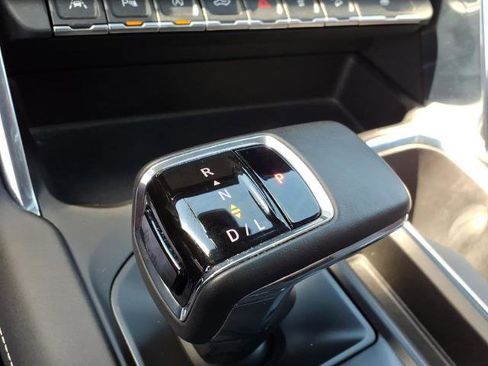 Used 2024 GMC Sierra 1500 Denali Ultimate AWD/4WD image 31