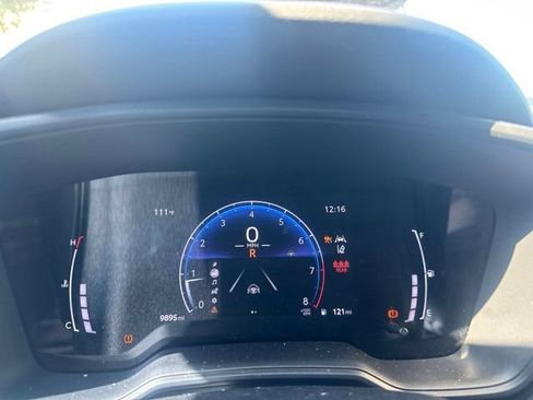 Used 2026 Toyota Corolla SE FWD image 15