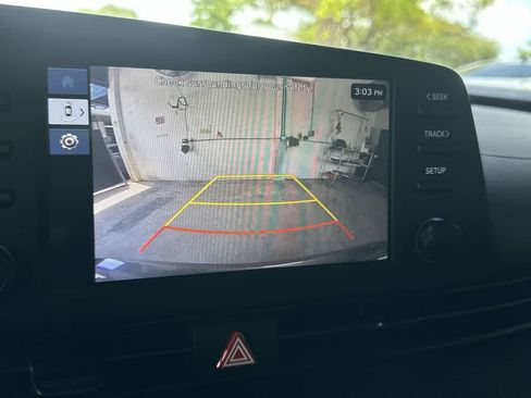 Used 2025 Hyundai Elantra Sport FWD image 19