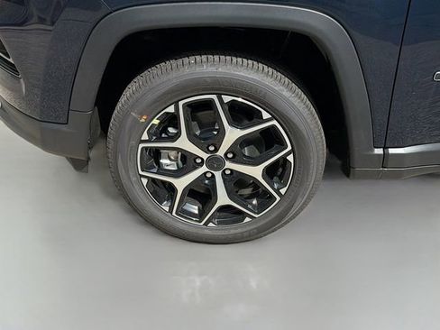 New 2026 Jeep Compass Limited w/ Sun, Sound & Navigation Group AWD/4WD image 34
