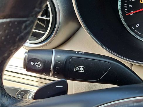 Used 2018 Mercedes-Benz C 300 Sedan image 24