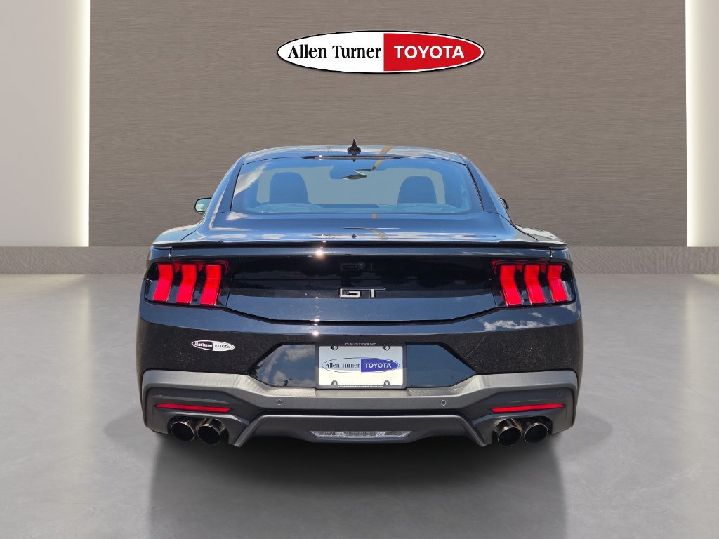 Used 2026 Ford Mustang GT Premium RWD image 7