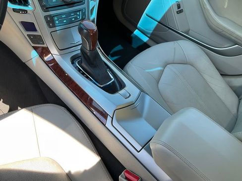 Used 2012 Cadillac CTS Luxury image 16