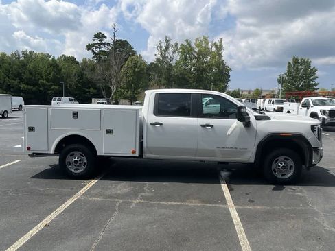 New 2024 GMC Sierra 2500 Pro w/ Convenience Package image 7