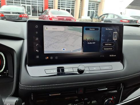 Certified 2024 Nissan Rogue SL w/ SL Premium Package FWD image 11