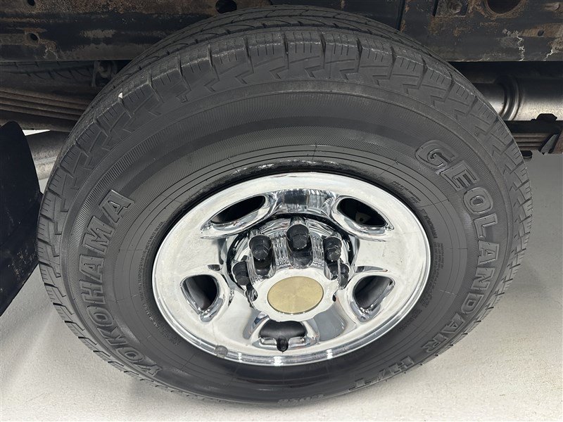 Used 2004 GMC Sierra 2500 SLE w/ Heavy-Duty Power Package AWD/4WD image 14