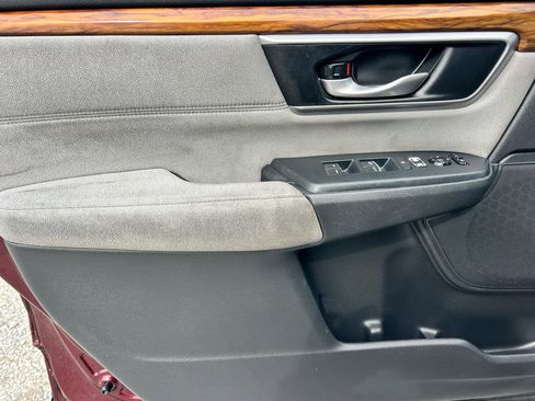 Used 2019 Honda CR-V EX image 8