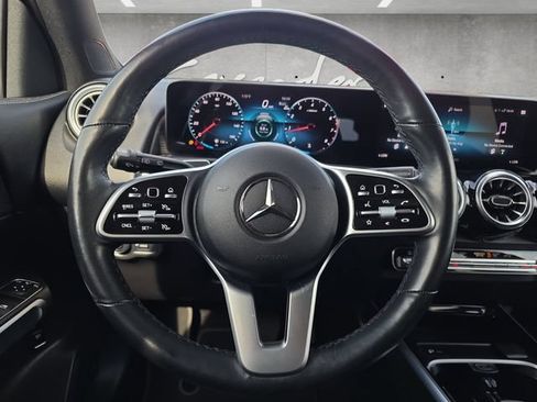 Used 2023 Mercedes-Benz GLB 250 4MATIC image 21