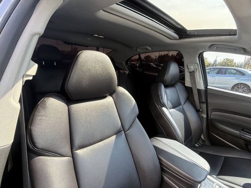 Used 2019 Acura TLX FWD image 18