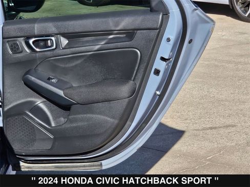 Used 2024 Honda Civic Sport image 27