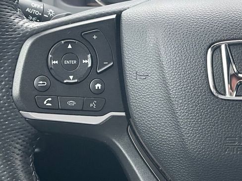 Certified 2024 Honda Passport EX-L image 17