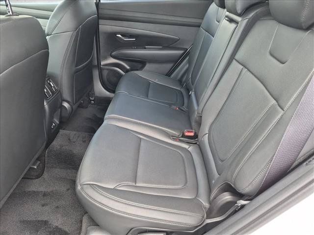 Used 2025 Hyundai Tucson SEL FWD image 17