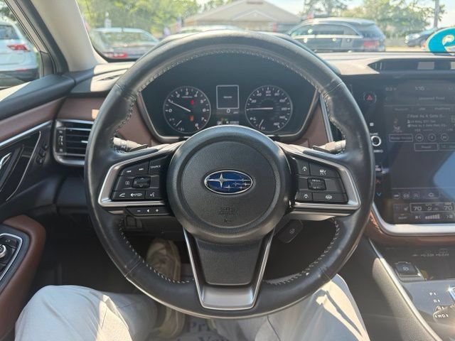 Used 2025 Subaru Outback Touring XT AWD/4WD image 17