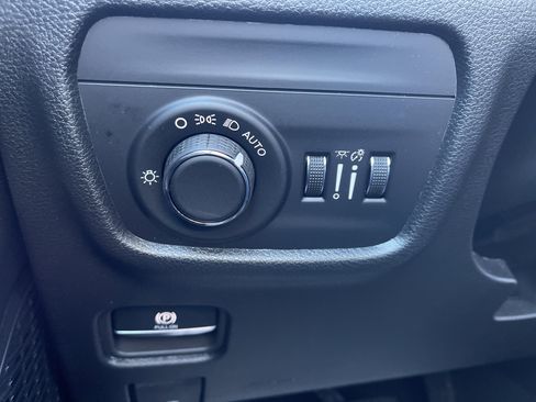 New 2026 Jeep Grand Cherokee L 4WD image 21