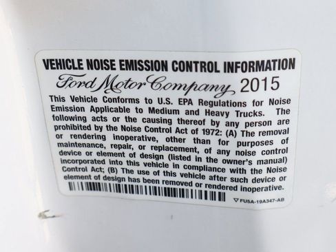 Used 2015 Ford F550 2WD Regular Cab Super Duty image 42