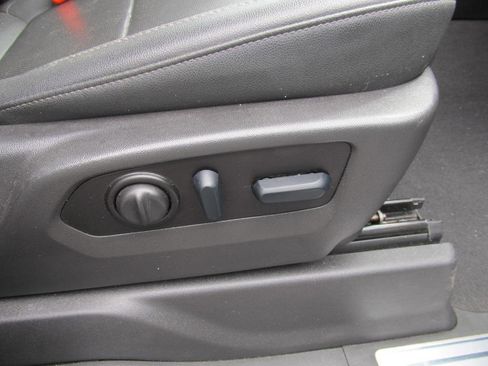 Used 2022 Chevrolet Silverado 1500 LTZ w/ LTZ Convenience Package II image 42