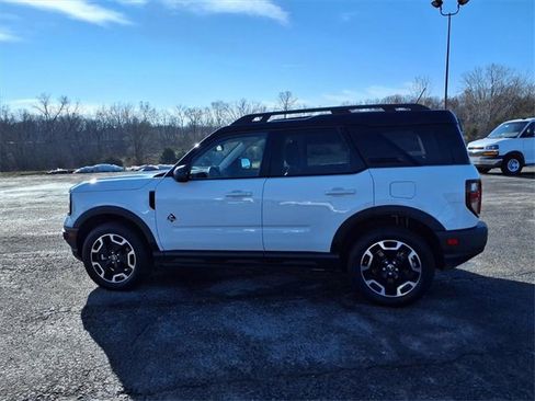 Used 2024 Ford Bronco Sport Outer Banks w/ Tech Package image 21