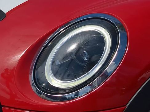 Used 2022 MINI Cooper S w/ Signature Upholstery Package FWD image 7