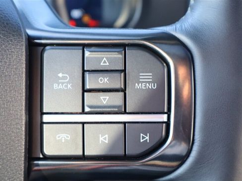 Used 2025 Ford F350 Platinum AWD/4WD image 24