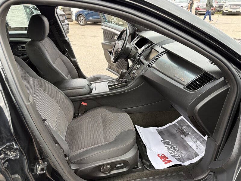 Used 2013 Ford Taurus SEL FWD image 18