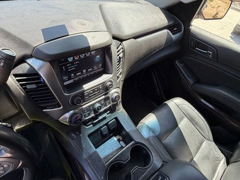 Used 2019 Chevrolet Suburban LT AWD/4WD image 19