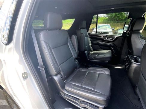 Used 2021 Chevrolet Tahoe LT w/ LT Signature Plus Package AWD/4WD image 23