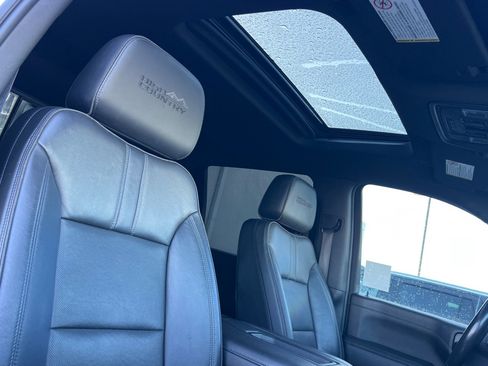 Used 2021 Chevrolet Silverado 3500 High Country w/ Z71 Off-Road Package image 16