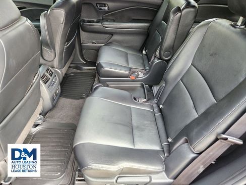 Used 2020 Honda Pilot Touring image 40