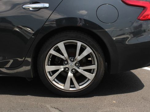 Used 2017 Nissan Maxima 3.5 SV FWD image 4