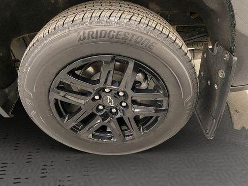 Used 2025 Chevrolet Silverado 1500 High Country w/ Midnight Edition AWD/4WD image 38