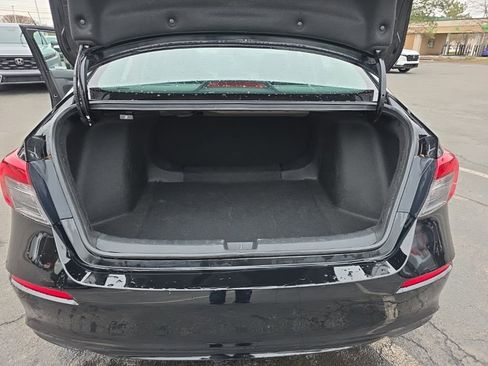 Used 2023 Honda Civic LX image 24