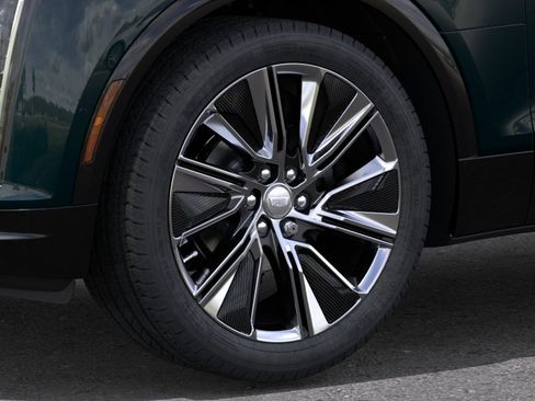 New 2026 Cadillac Lyriq Signature Luxury AWD/4WD image 9
