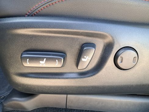 Used 2022 Toyota 4Runner TRD Off-Road Premium image 16