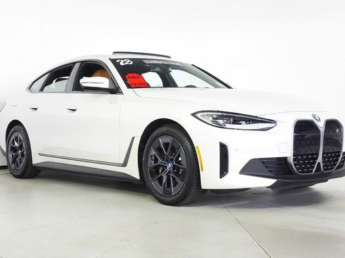 Certified 2023 BMW i4 eDrive40 image 4