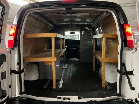 Used 2014 Chevrolet Express 2500 w/ Cold Climate Package RWD image 25