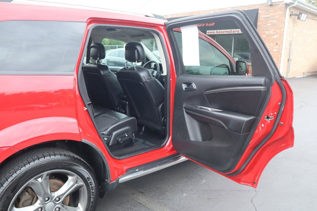 Used 2016 Dodge Journey Crossroad FWD image 13