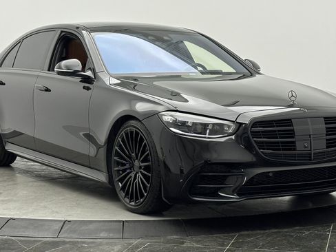 Used 2021 Mercedes-Benz S 580 4MATIC Sedan image 3