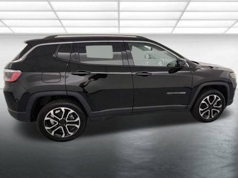 Used 2022 Jeep Compass Limited AWD/4WD image 8
