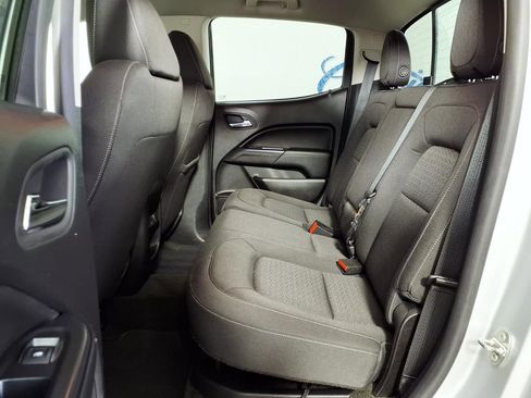 Used 2016 GMC Canyon SLE w/ SLE Convenience Package RWD image 10