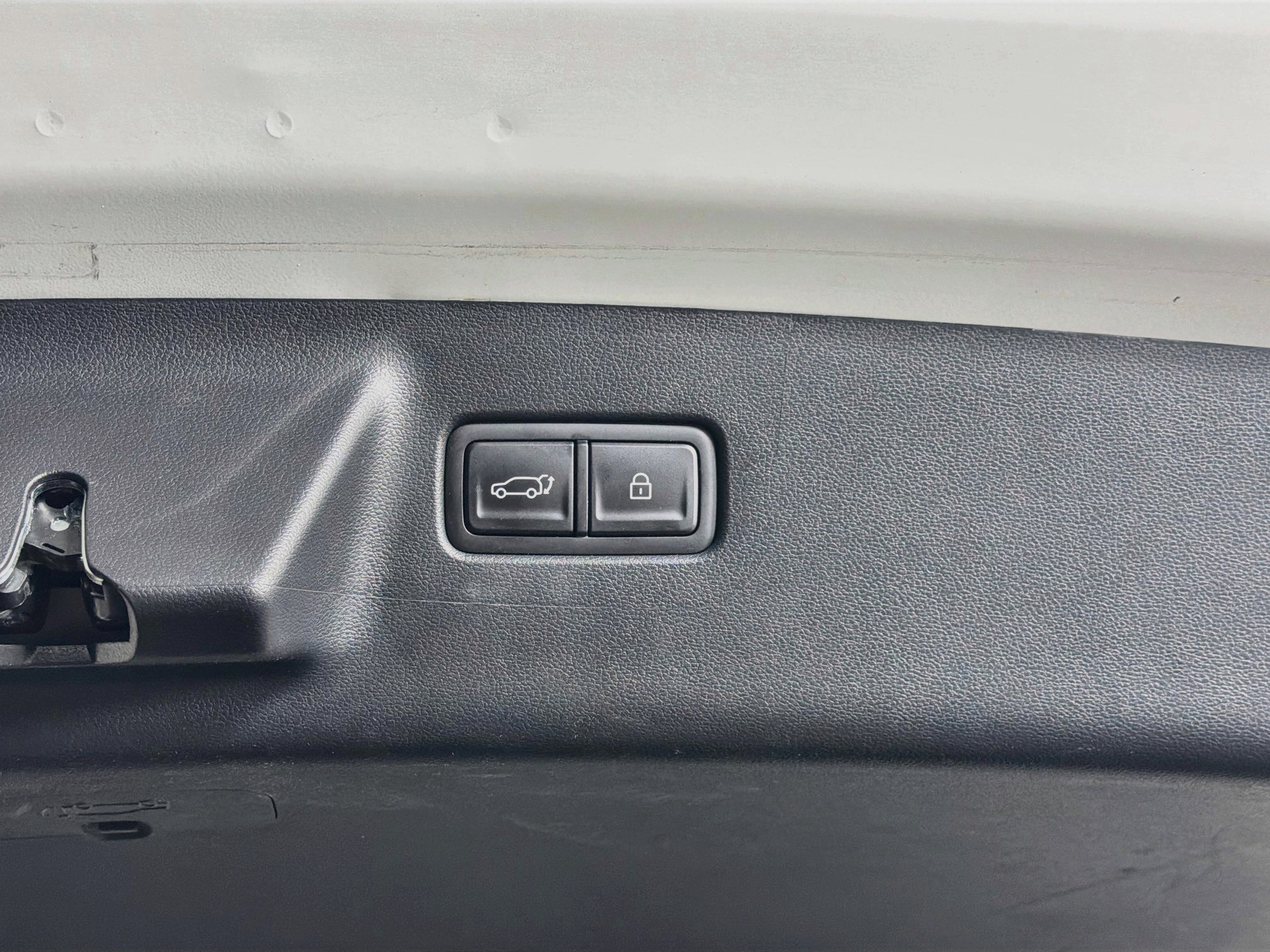 Used 2026 Hyundai Santa Fe SEL FWD image 28