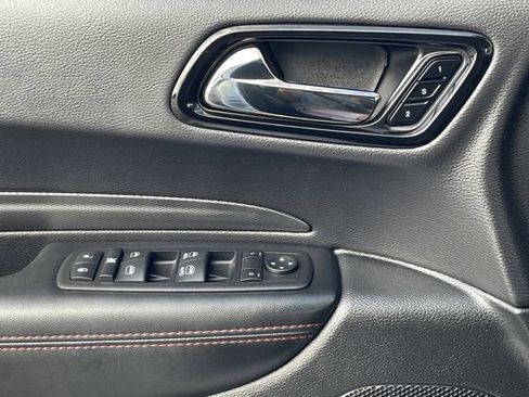 Used 2025 Dodge Durango GT AWD/4WD image 25
